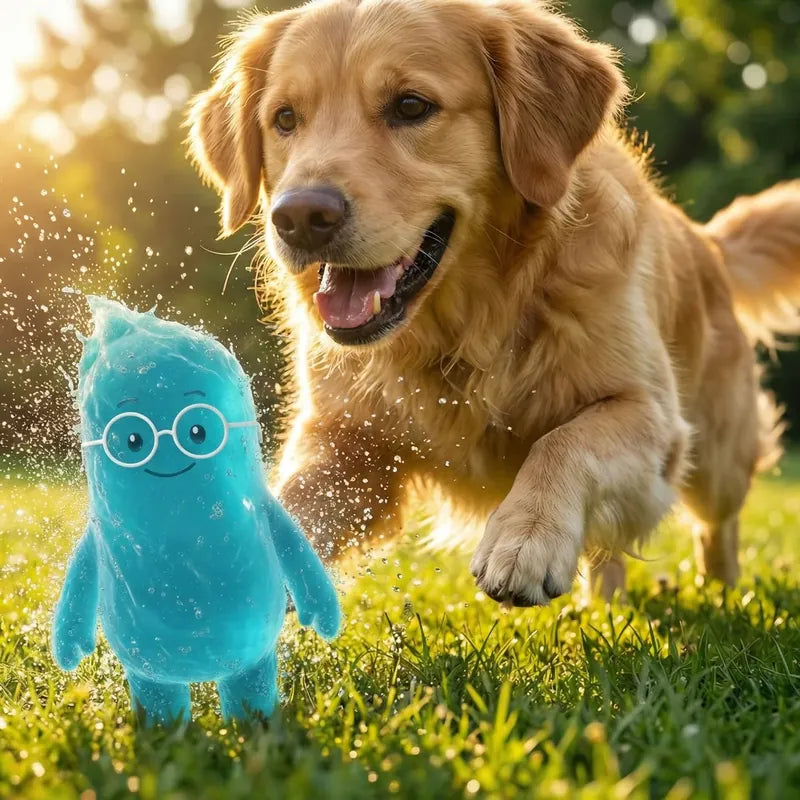Ein Golden Retriever und die Bacillus-Figur von BSN auf einer Wiese